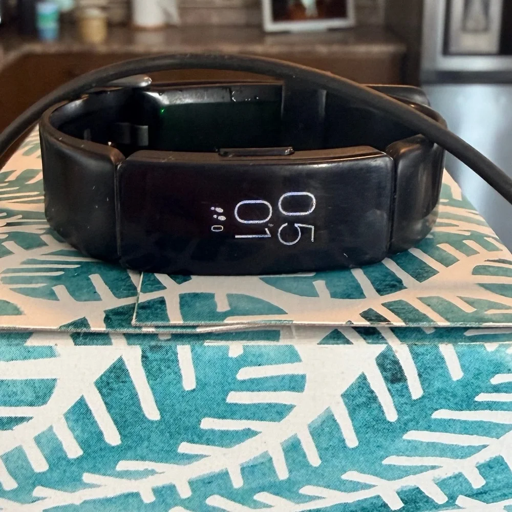 Fitbit - Picture 1 of 1